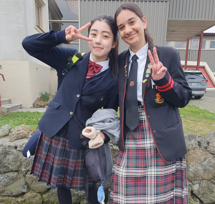 現地校ではバディといっしょに授業にも参加